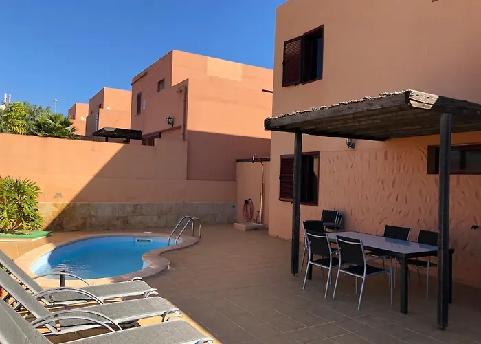 Casa Acebuche بيت للعطل *